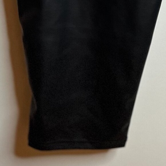 Fabletics Vegan Leather Jogger  pants Size L - Picture 5 of 6